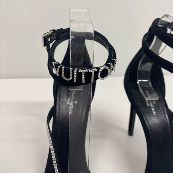 Limited edition Louis Vuitton crystal sandals - Picture 4 of 12